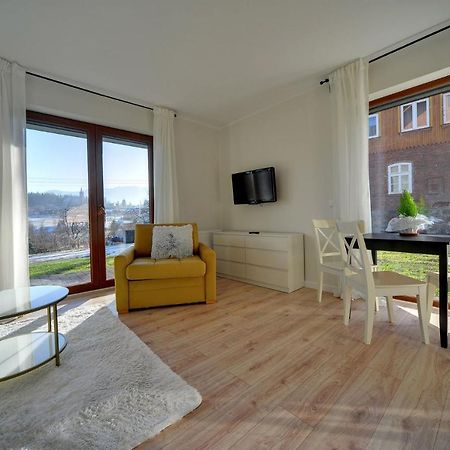 Apart-Invest Apartament Grottgera Studio 3 シクラルスカ・ポレンバ エクステリア 写真